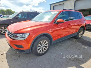 VOLKSWAGEN TIGUAN SE