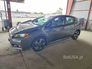 NISSAN LEAF SV