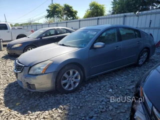 NISSAN MAXIMA 3.5 SE