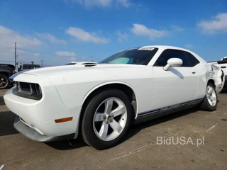 DODGE CHALLENGER SXT