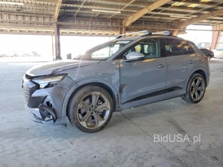 AUDI Q4 E-TRON PREMIUM PLUS
