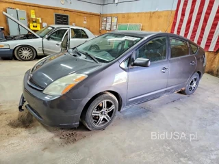 TOYOTA PRIUS BASE