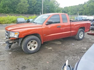 DODGE DAKOTA SLT