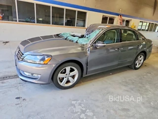 VOLKSWAGEN PASSAT S