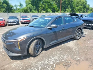KIA K4 LXS
