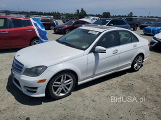 MERCEDES-BENZ C 300 4MATIC