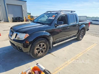 NISSAN FRONTIER PRO-4X
