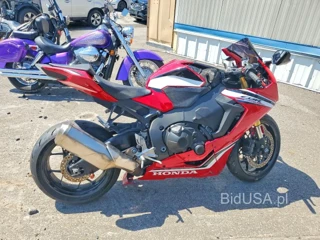 HONDA CBR1000 RR