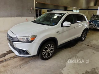 MITSUBISHI OUTLANDER SPORT ES