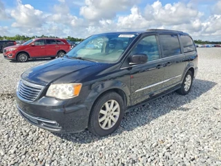 CHRYSLER TOWN & COUNTRY TOURING