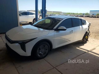 KIA K4 LX