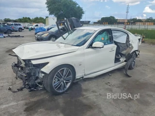 INFINITI Q50 SPORT