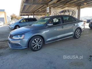VOLKSWAGEN JETTA SE