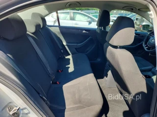 VOLKSWAGEN JETTA S
