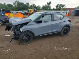 NISSAN KICKS SR