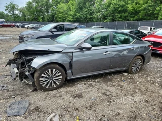 NISSAN ALTIMA SV