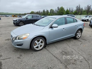 VOLVO S60 T5