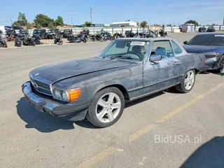MERCEDES-BENZ 560 SL