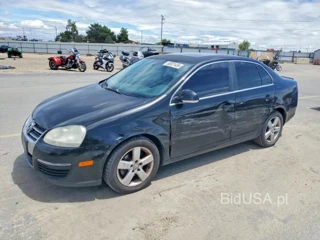 VOLKSWAGEN JETTA SE
