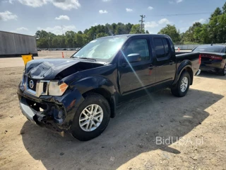 NISSAN FRONTIER SV