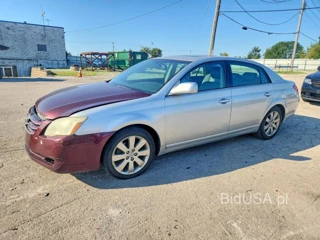 TOYOTA AVALON XLS