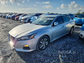 NISSAN ALTIMA S