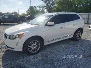 VOLVO XC60 T5 PREMIER+