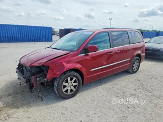 CHRYSLER TOWN & COUNTRY TOURING