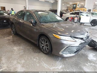 TOYOTA TOYOTA CAMRY XLE AWD