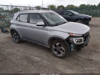 HYUNDAI HYUNDAI VENUE SEL