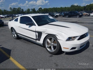 FORD FORD MUSTANG V6 PREMIUM