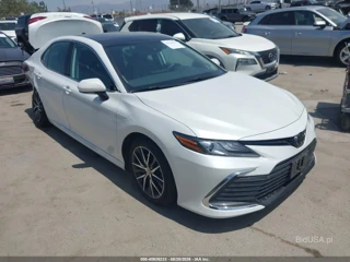 TOYOTA TOYOTA CAMRY XLE