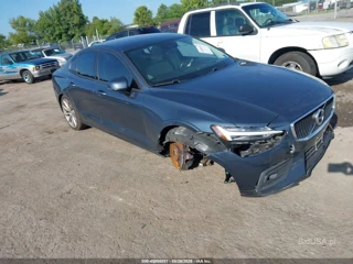 VOLVO VOLVO S60 T6 MOMENTUM