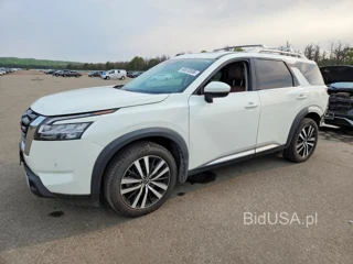 NISSAN PATHFINDER PLATINUM