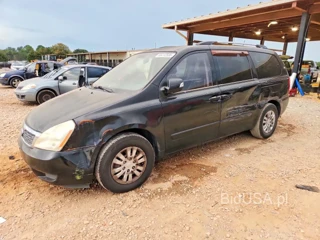 KIA SEDONA LX