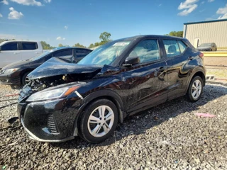NISSAN KICKS S