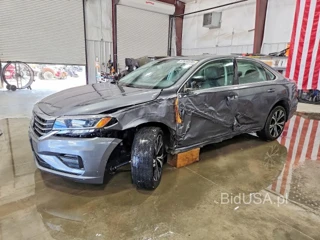 VOLKSWAGEN PASSAT SE