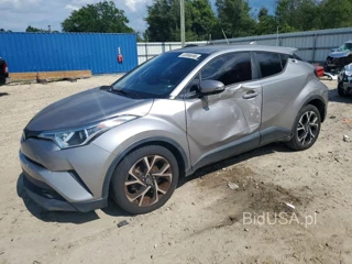 TOYOTA C-HR XLE