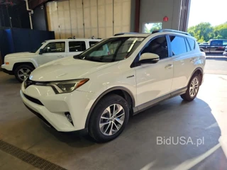 TOYOTA RAV4 HYBRID XLE