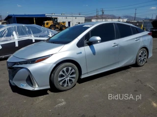 TOYOTA PRIUS PRIME XLE