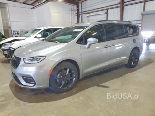 CHRYSLER PACIFICA TOURING
