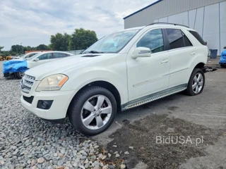 MERCEDES-BENZ ML 350