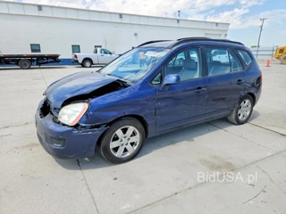 KIA RONDO LX