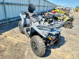 CAN-AM OUTLANDER 570