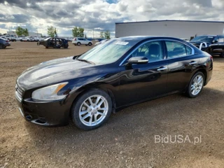 NISSAN MAXIMA S