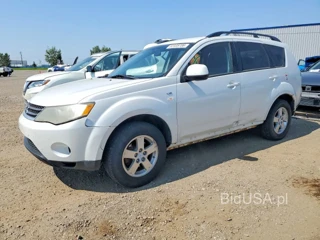 MITSUBISHI OUTLANDER SE