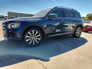 MERCEDES-BENZ GLB 250