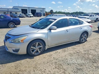 NISSAN ALTIMA 2.5 SV