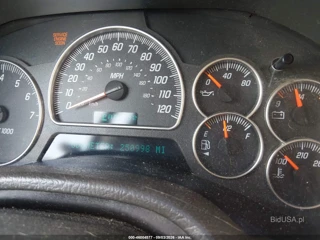 GMC ENVOY XUV SLT