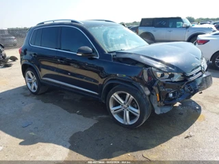 VOLKSWAGEN VOLKSWAGEN TIGUAN R-LINE